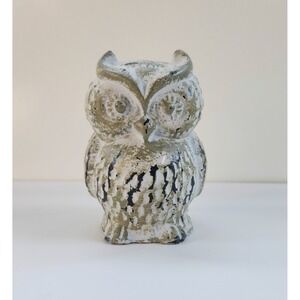 Vtg Cast Iron 4" Owl Figurine Paperweight Painted Sage Green White Hollow Heavy